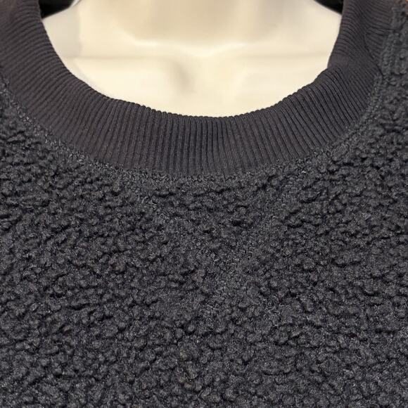 American Eagle Sweater Womens Small Teddy Sherpa Crop Boxy Black Crew Neck - Picture 3 of 9